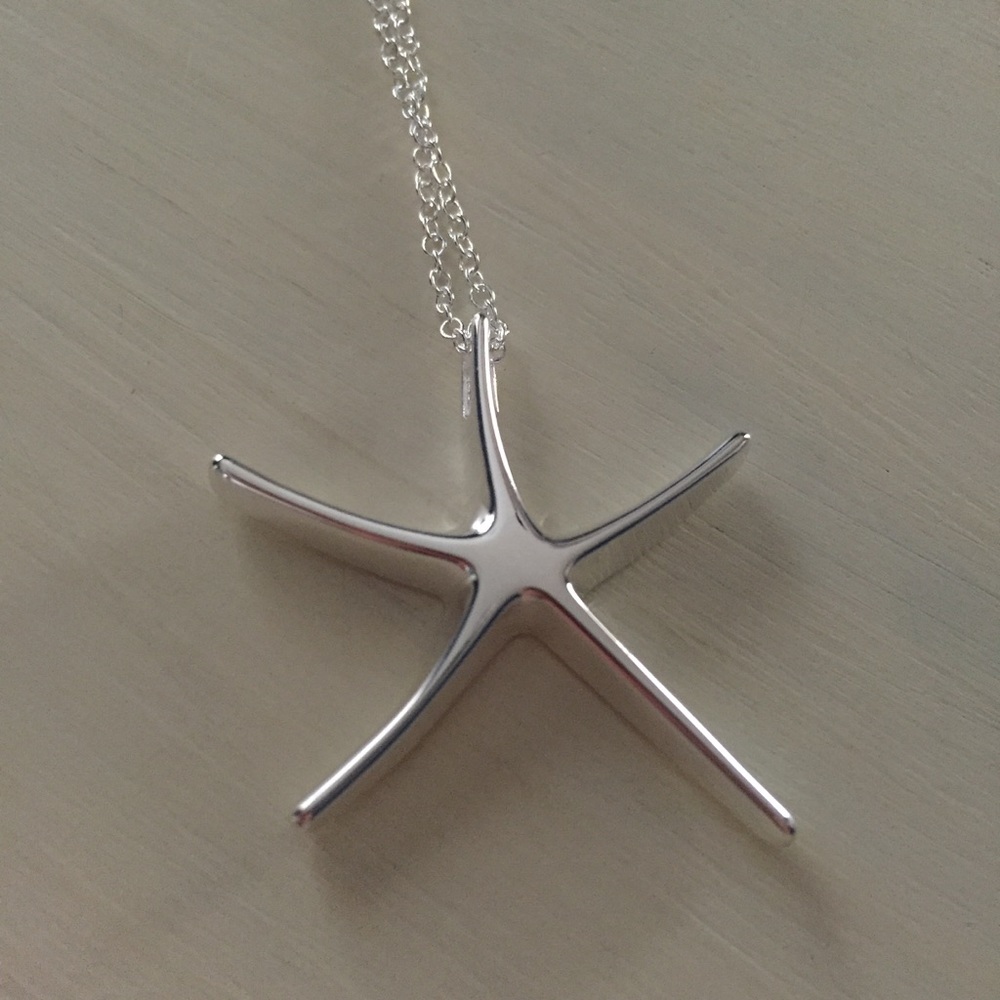 Silver Tone Starfish Necklace